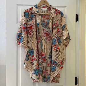 Swimsuit cover up - L